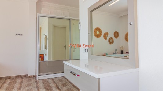 VillA Netya